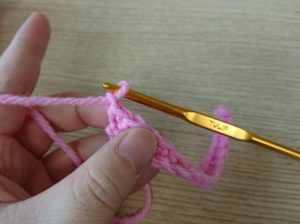 細編みのコースターの編み方